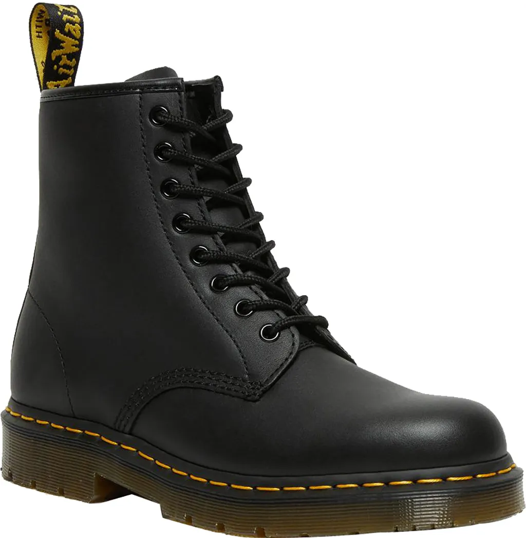 1460 Slip Resistant Leather Lace Up Boots - Unisex|-|Bottes antidérapantes en cuir à lacets 1460 - Unisexe
