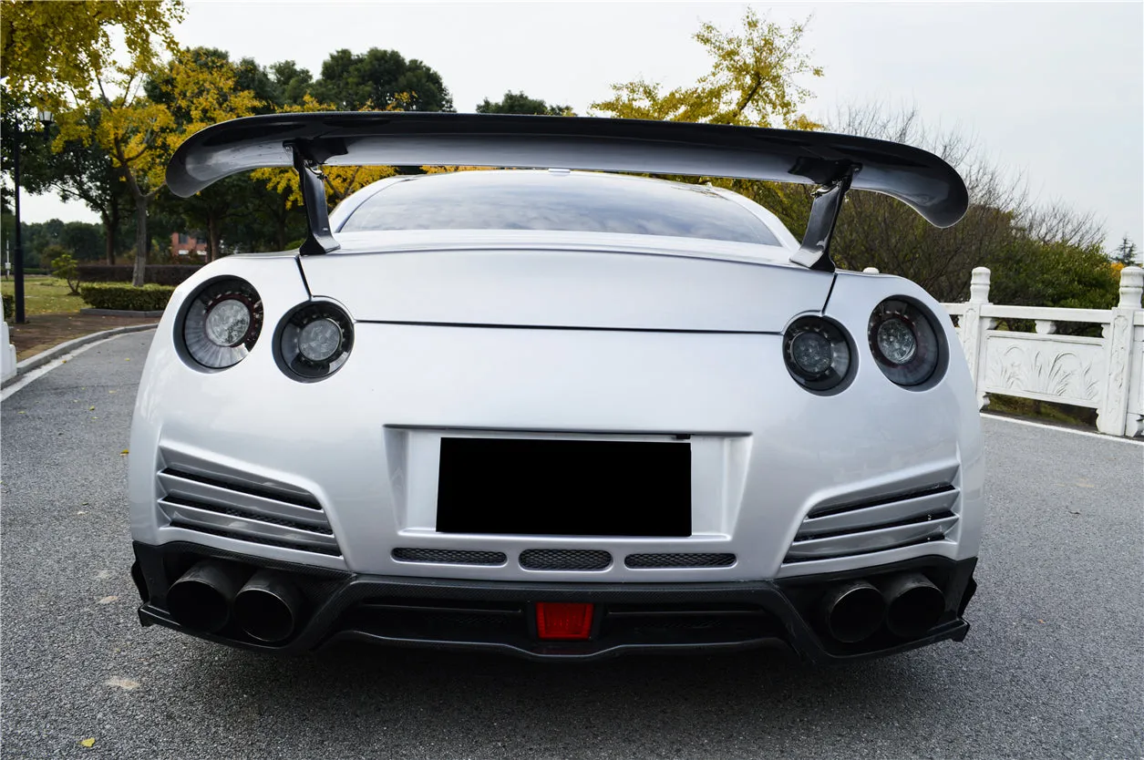 2008-2011 Nissan GTR R35 CBA & DBA VA Style Rear Bumper with Diffuser and LED Light