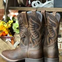 Cowpuncher VentTEK Cowboy Boot by Ariat