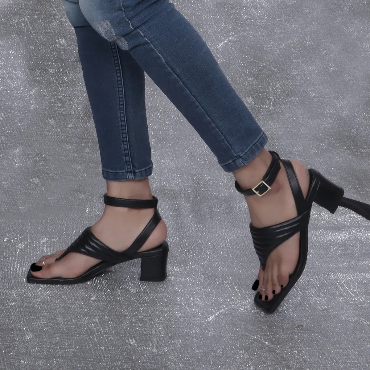 Flip-Flop Slide Sandal in Black Leather
