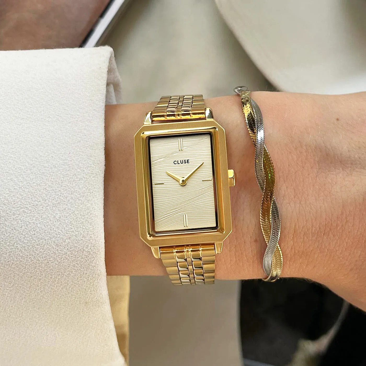 Fluette Watch Steel, Sand Texture Gold, Gold Colour