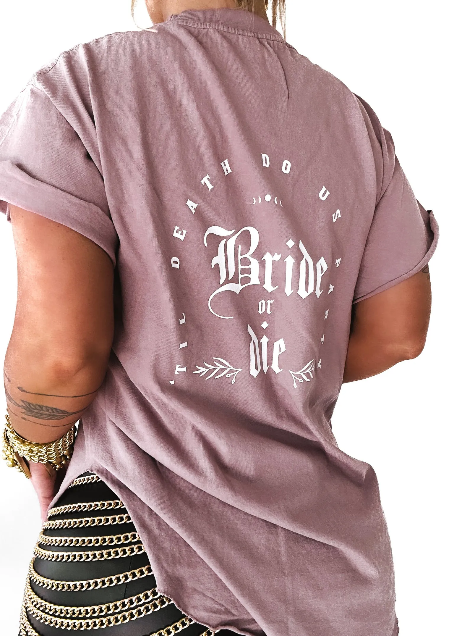 GOTHIC RIDE OR DIE SIDE SLIT TEE