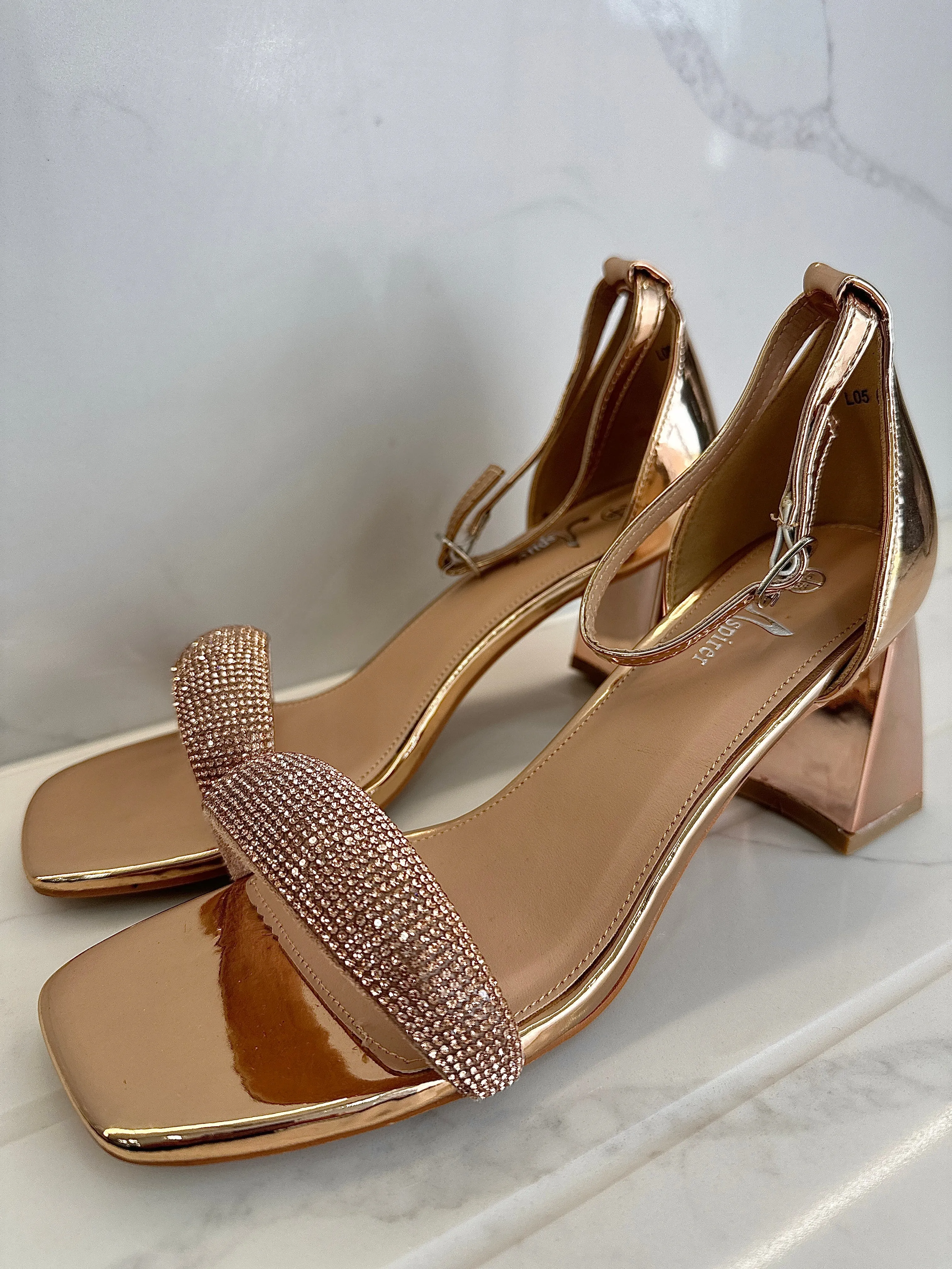 LO5 (GOLD)