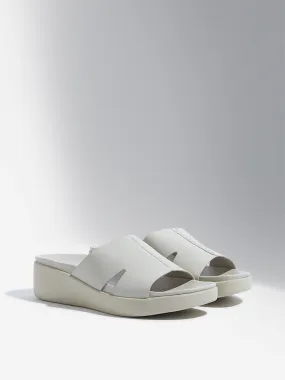 LUNA BLU Ivory Slip-On Wedge-Heel Sandals