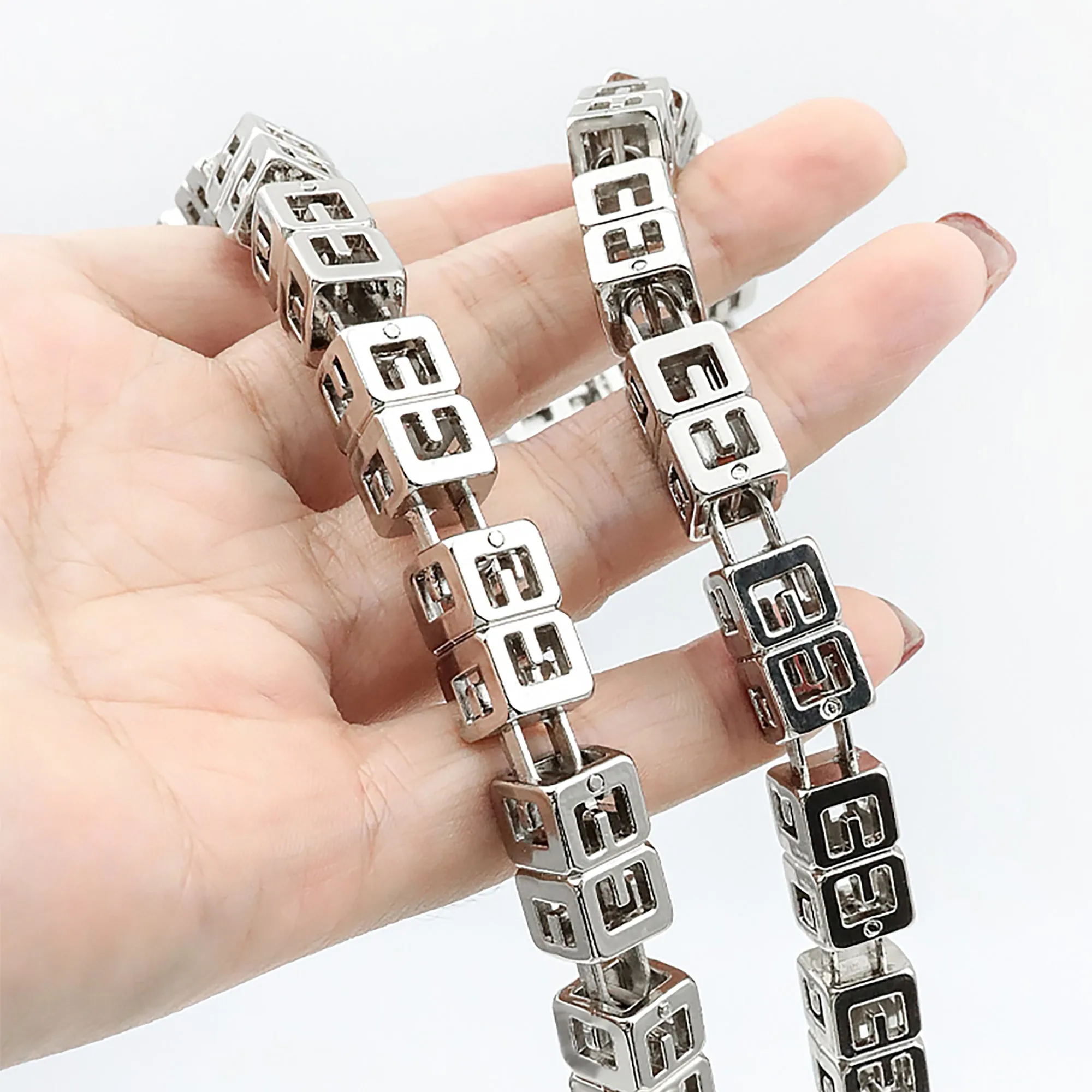 Luxury Chain Shoulder Strap for Handbags – Adjustable Replacement Strap for Crossbody & Shoulder Bags