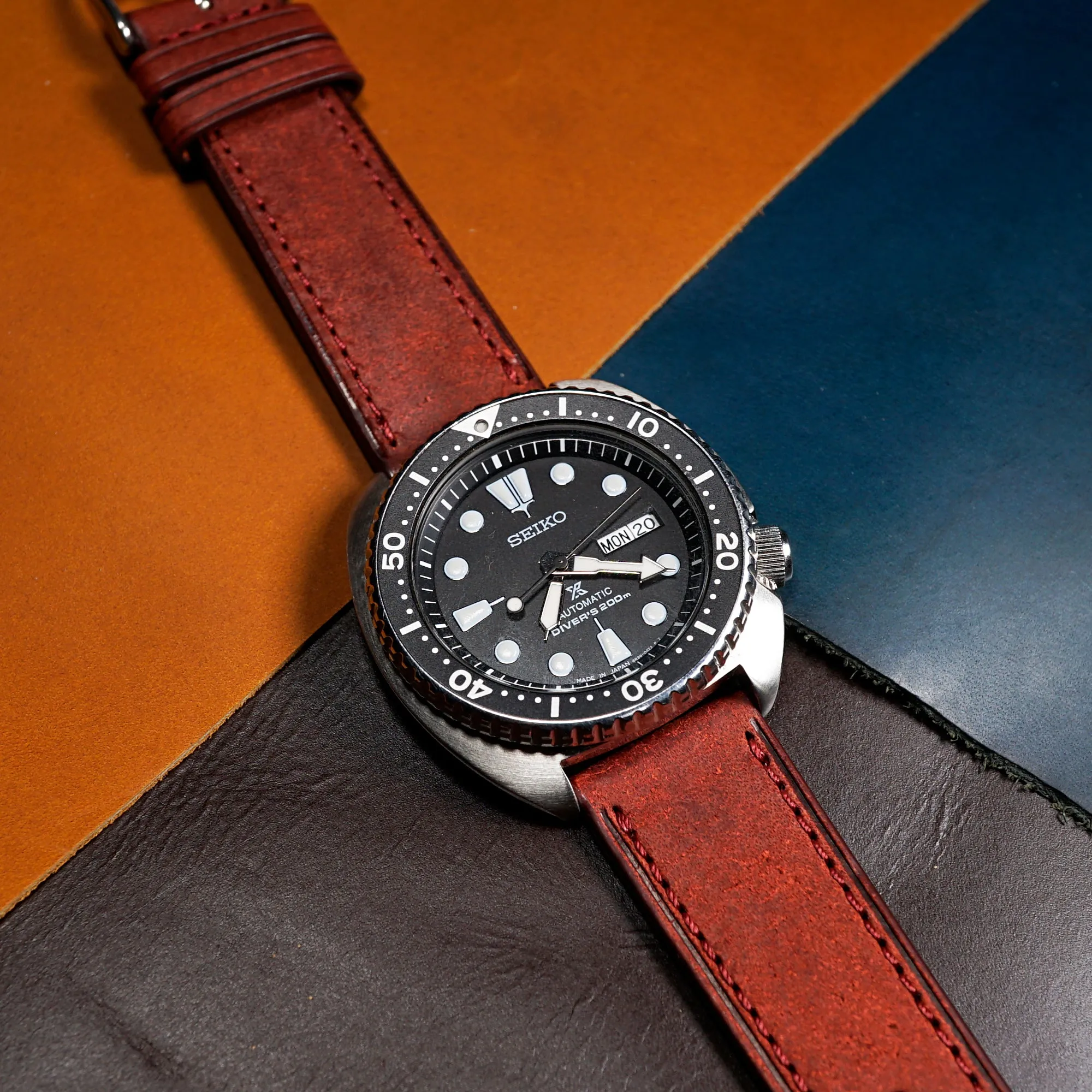 Signature Pueblo Leather Strap in Bordeaux