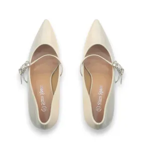 Star Space Pointed Toe Pump