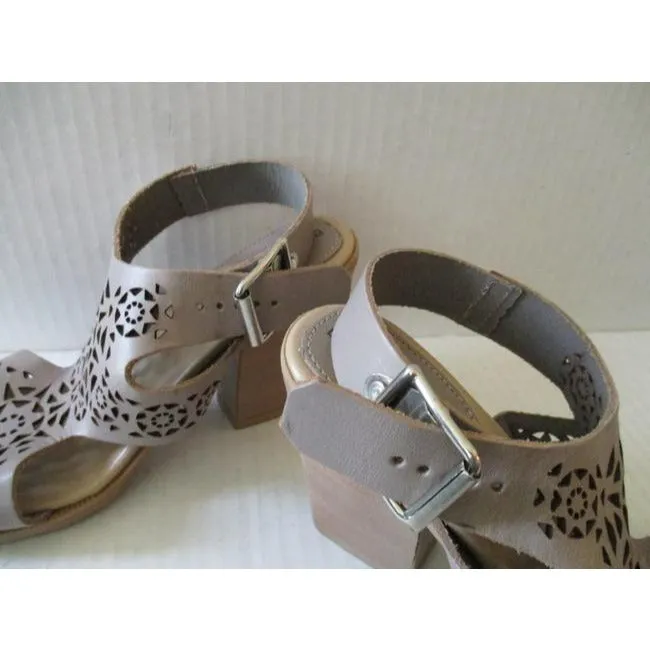 Taupe Cut Out Made In Italy Sandals Size Us