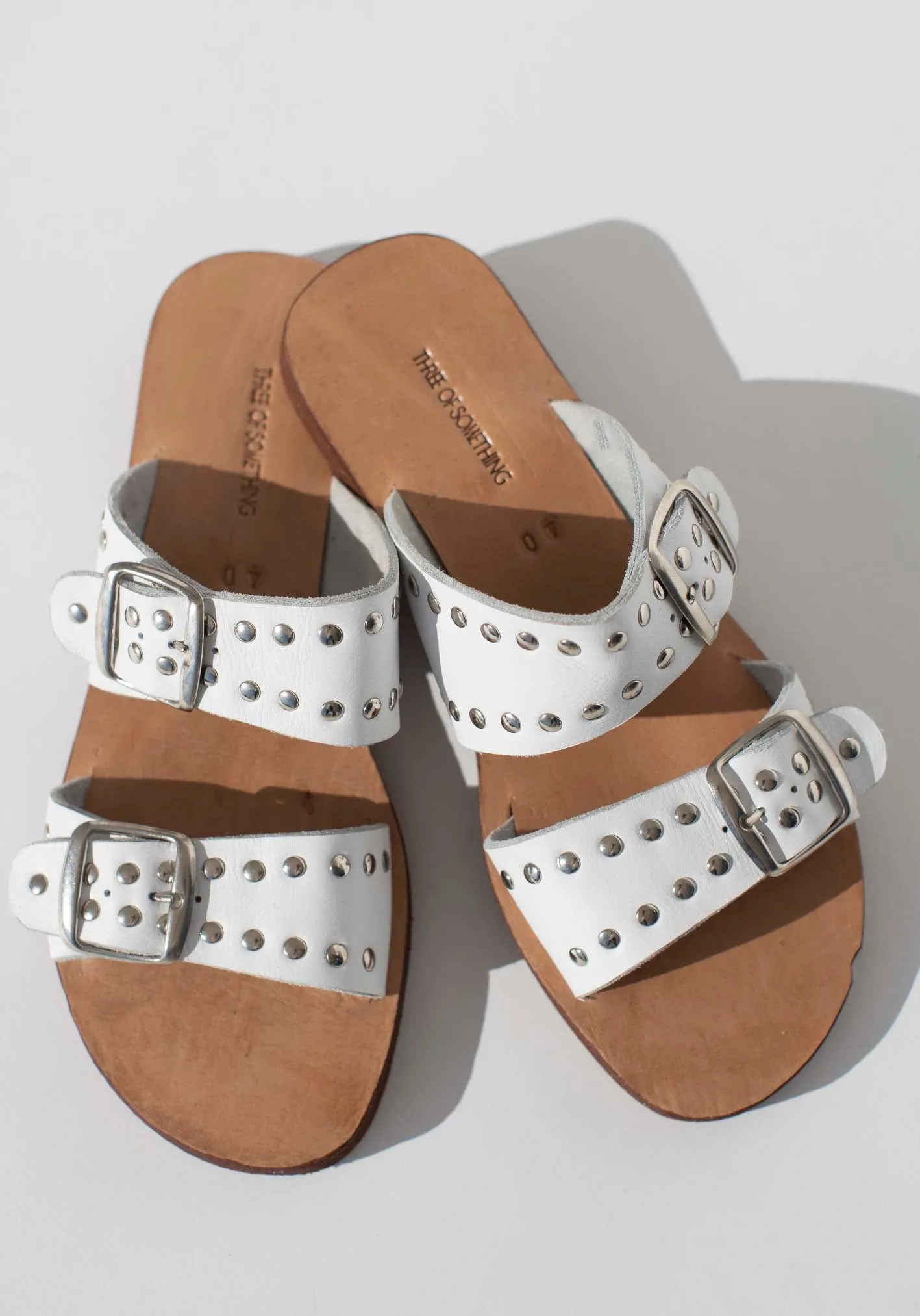 Voyager White Stud Leather Slide